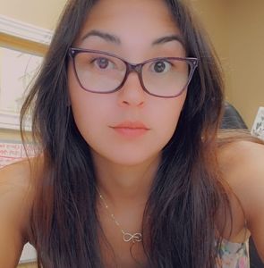 Meet your Posher, Renata